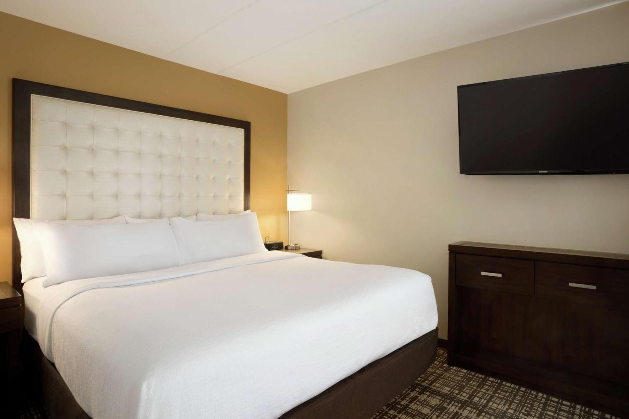 Embassy Suites Oklahoma City Downtown/Medical Center Eksteriør bilde